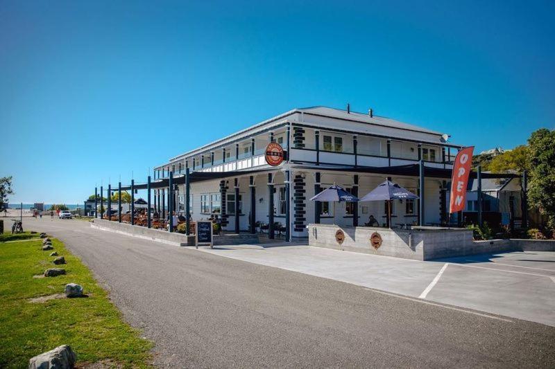 The Pier Hotel Kaikoura Eksteriør bilde